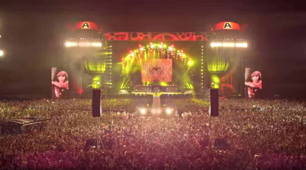 200K Fans Fuse Into A Massive Wave in Argentina during “Highway to Hell” – Daily Rock